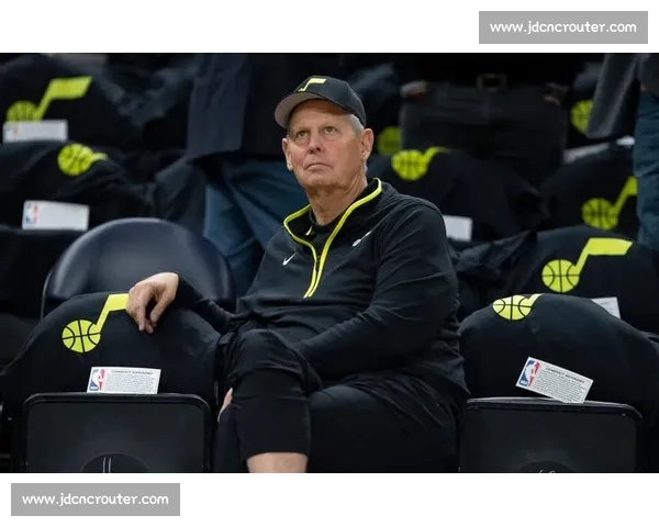 多队竞逐!太阳中锋理查兹成交易香饽饽,潜在下家浮出水面 多队竞逐!太阳中锋理查兹成交易香饽饽,潜在下家浮出水面