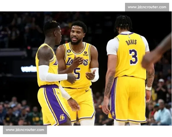 安吉首笔亏本交易曝光！湖人意外捡漏，美媒：紫金军团赚翻了