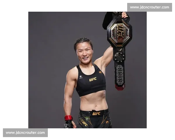 UFC 轻量级冠军争夺战:最新格局解读_20260526125616 UFC 轻量级冠军争夺战:最新格局解读_20260526125616